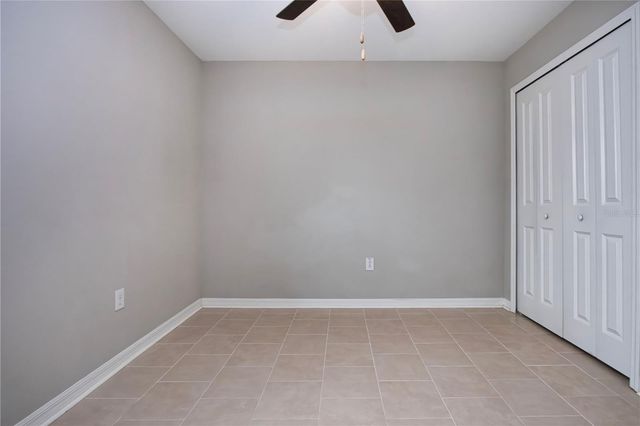 9437 LEMON DROP LOOP, Sun City Center, FL 33573
