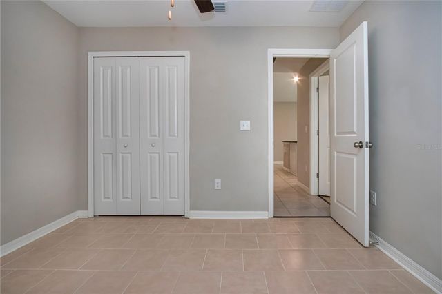 9437 LEMON DROP LOOP, Sun City Center, FL 33573