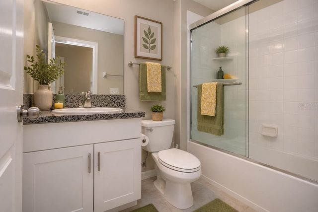 9437 LEMON DROP LOOP, Sun City Center, FL 33573