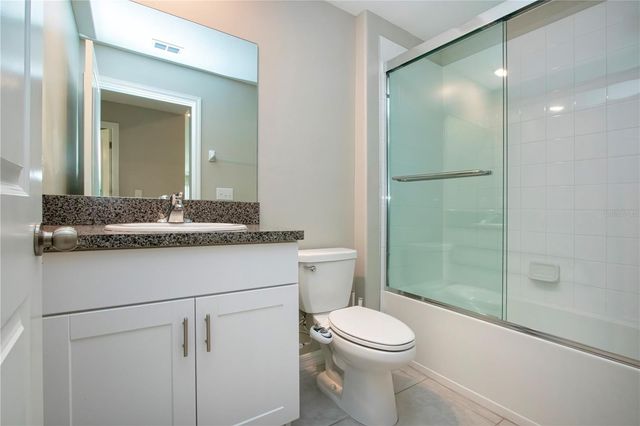 9437 LEMON DROP LOOP, Sun City Center, FL 33573