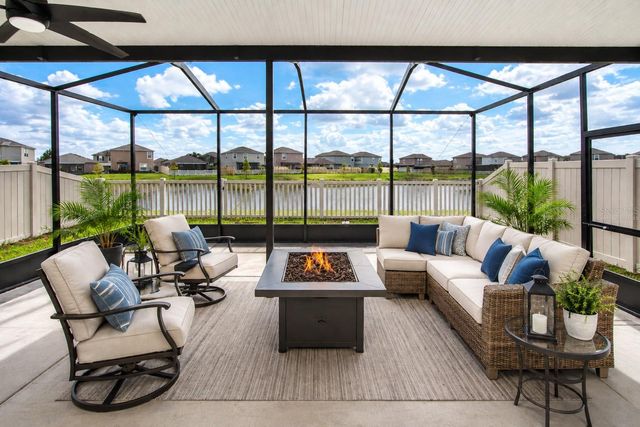 9437 LEMON DROP LOOP, Sun City Center, FL 33573
