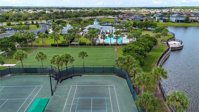 9437 LEMON DROP LOOP, Sun City Center, FL 33573
