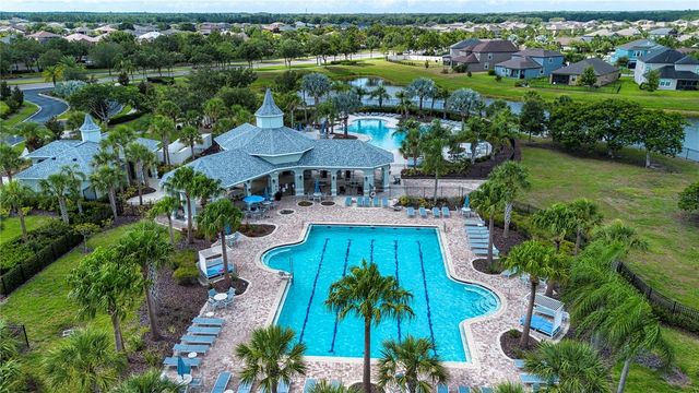 9437 LEMON DROP LOOP, Sun City Center, FL 33573