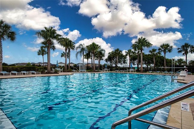 9437 LEMON DROP LOOP, Sun City Center, FL 33573