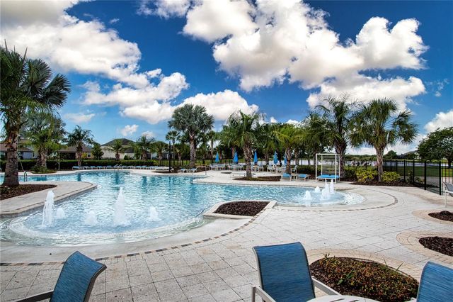 9437 LEMON DROP LOOP, Sun City Center, FL 33573