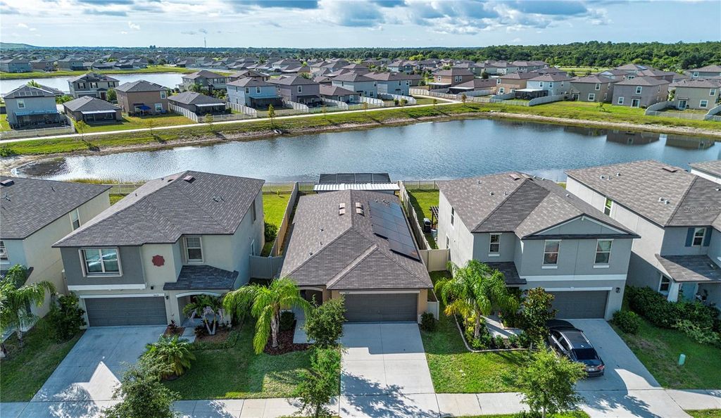 9437 LEMON DROP LOOP, Sun City Center, FL 33573
