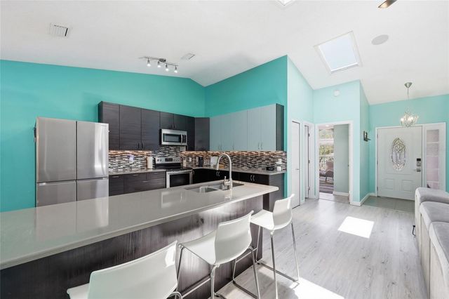 1014 CONLEY DRIVE, Oviedo, FL 32765