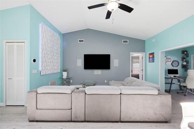 1014 CONLEY DRIVE, Oviedo, FL 32765