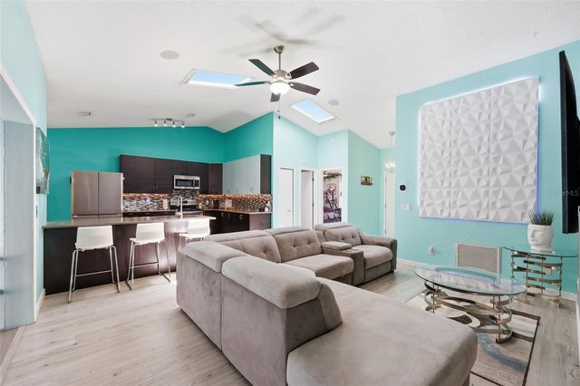 1014 CONLEY DRIVE, Oviedo, FL 32765
