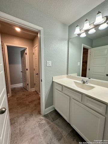 103 BELLGROVE, Boerne, TX 78015