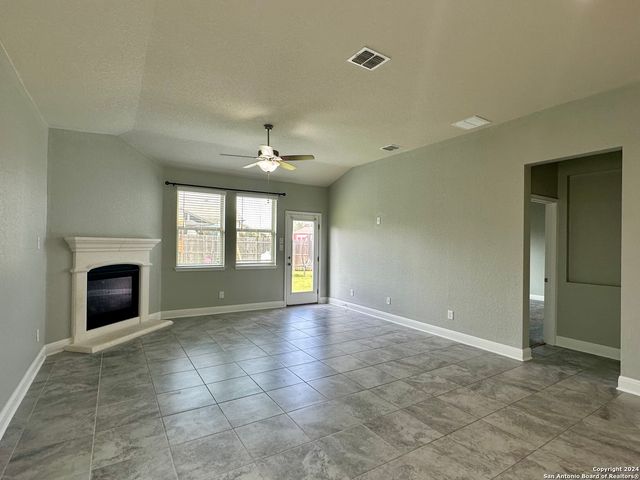 103 BELLGROVE, Boerne, TX 78015