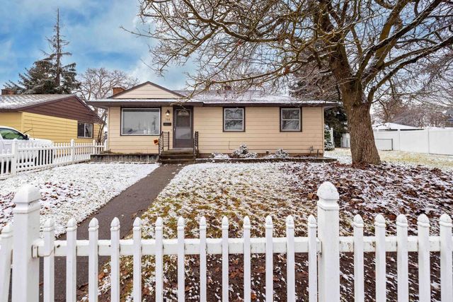 708 E Decatur Ave, Spokane, WA 99208