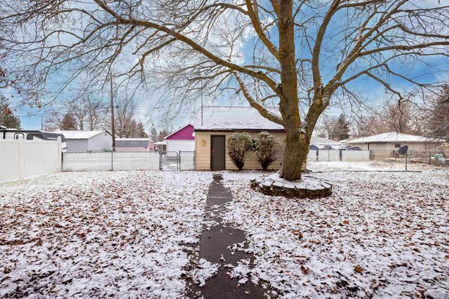 708 E Decatur Ave, Spokane, WA 99208