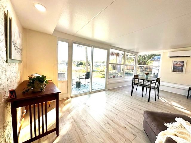 1737 SOLON AVENUE, Dunedin, FL 34698