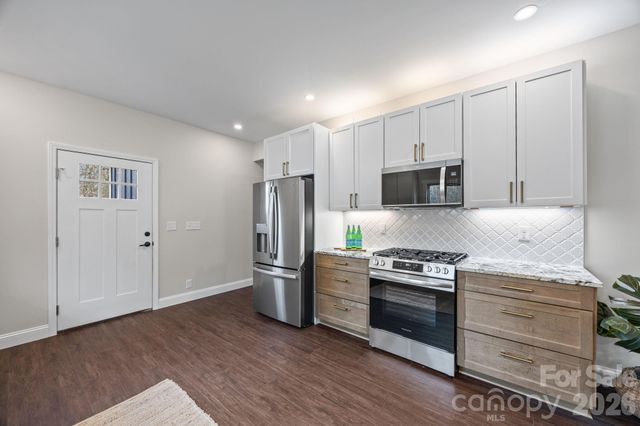 102 Clingman Avenue, Asheville, NC 28801