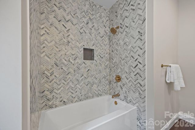 102 Clingman Avenue, Asheville, NC 28801