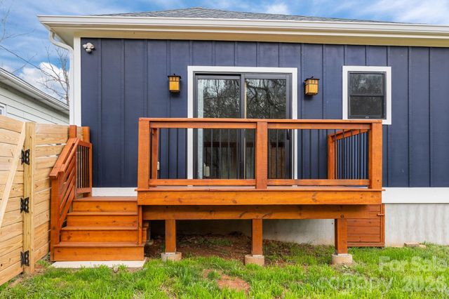 102 Clingman Avenue, Asheville, NC 28801