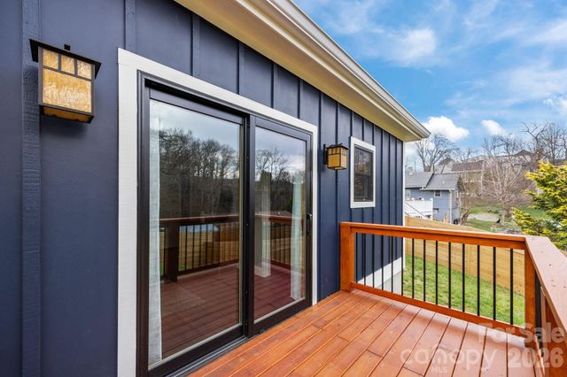 102 Clingman Avenue, Asheville, NC 28801