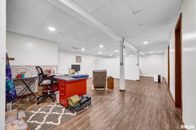 111 HERMAN Street, East Peoria, IL 61611