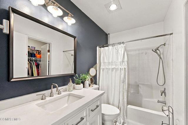 2913 Antonio Drive 104, Camarillo, CA 93010