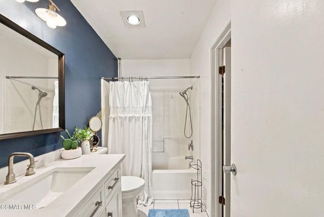 2913 Antonio Drive 104, Camarillo, CA 93010