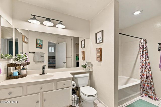 2913 Antonio Drive 104, Camarillo, CA 93010