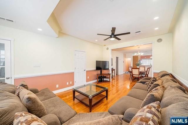 214 Columbus Place, Cliffside Park, NJ 07010