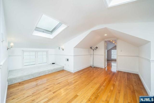 214 Columbus Place, Cliffside Park, NJ 07010