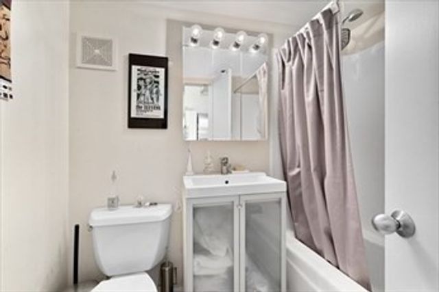 12 Stoneholm Street 524, Boston, MA 02115