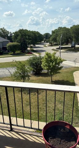 14949 Lakeview Drive 204, Orland Park, IL 60462