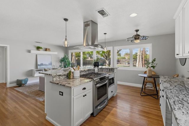 3430 Newson Ct, Sacramento, CA 95820