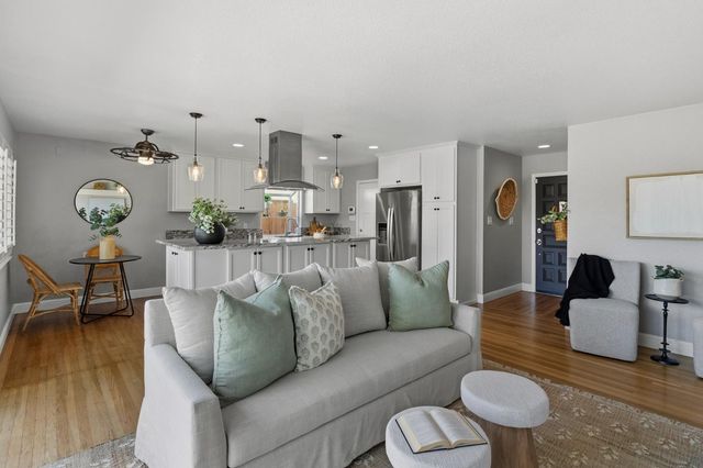 3430 Newson Ct, Sacramento, CA 95820