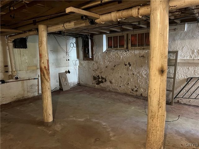 210 Ruhamah Avenue, Onondaga, NY 13205