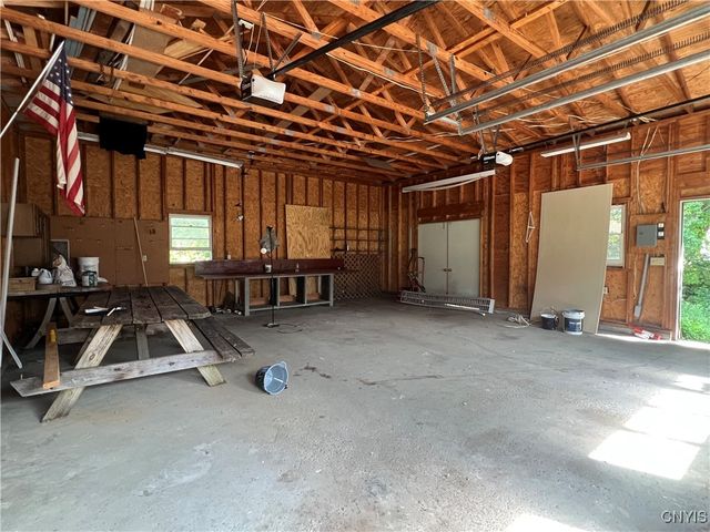 210 Ruhamah Avenue, Onondaga, NY 13205