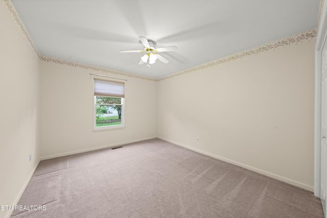 238 Lakeview Drive, Crossville, TN 38558