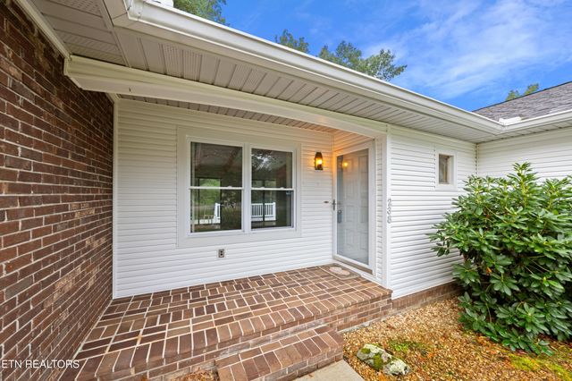 238 Lakeview Drive, Crossville, TN 38558