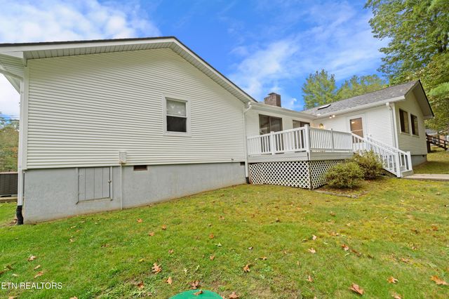 238 Lakeview Drive, Crossville, TN 38558