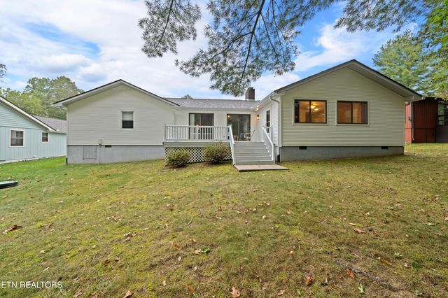 238 Lakeview Drive, Crossville, TN 38558