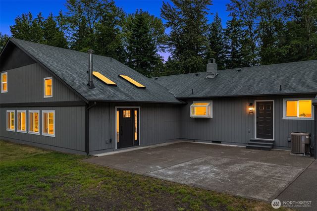 23111 58th Avenue E, Spanaway, WA 98387