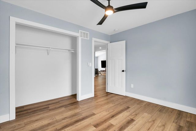 313 E Overton Street, Tuscola, IL 61953