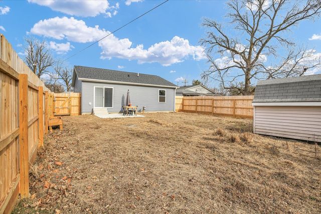 313 E Overton Street, Tuscola, IL 61953