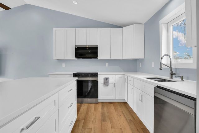 313 E Overton Street, Tuscola, IL 61953