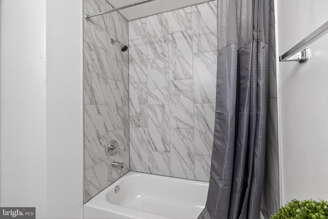 74 THREE RIVERS DR, Newark, DE 19702