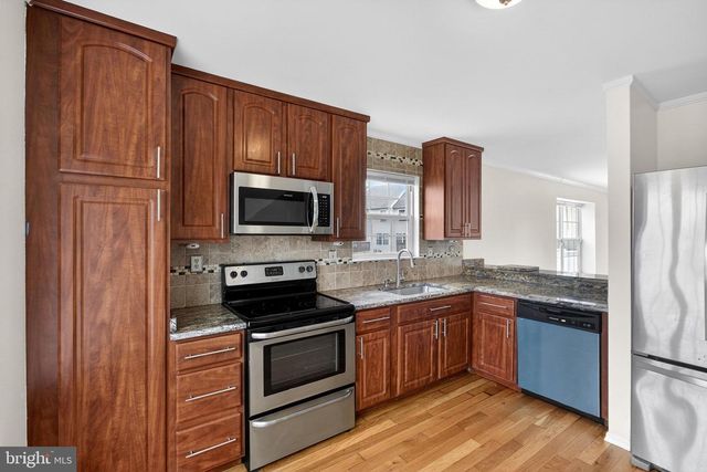74 THREE RIVERS DR, Newark, DE 19702