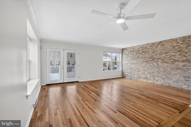 74 THREE RIVERS DR, Newark, DE 19702