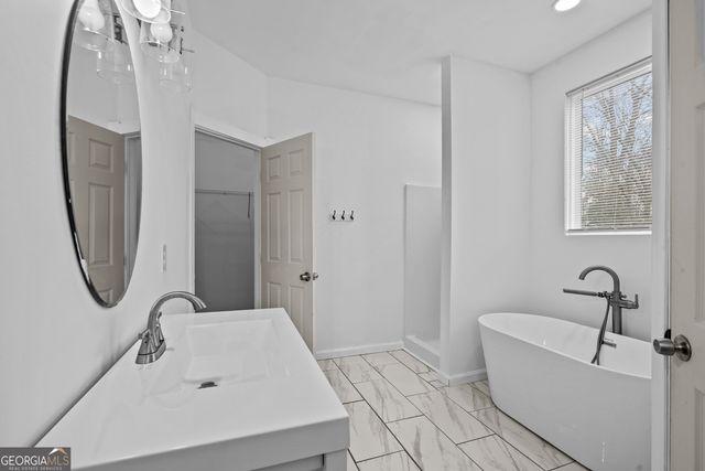 657 Summit Lane, Ellijay, GA 30540