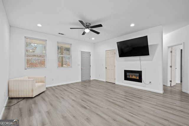 657 Summit Lane, Ellijay, GA 30540