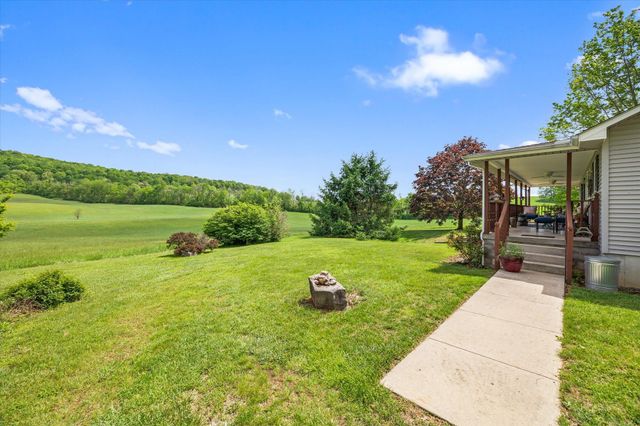 2430 Burkesville Road, Albany, KY 42602