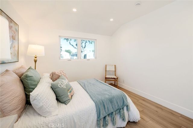 1544 W 215th Street, Torrance, CA 90501