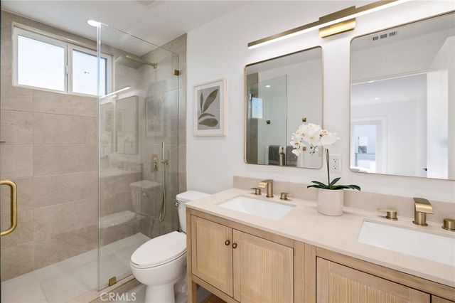 1544 W 215th Street, Torrance, CA 90501